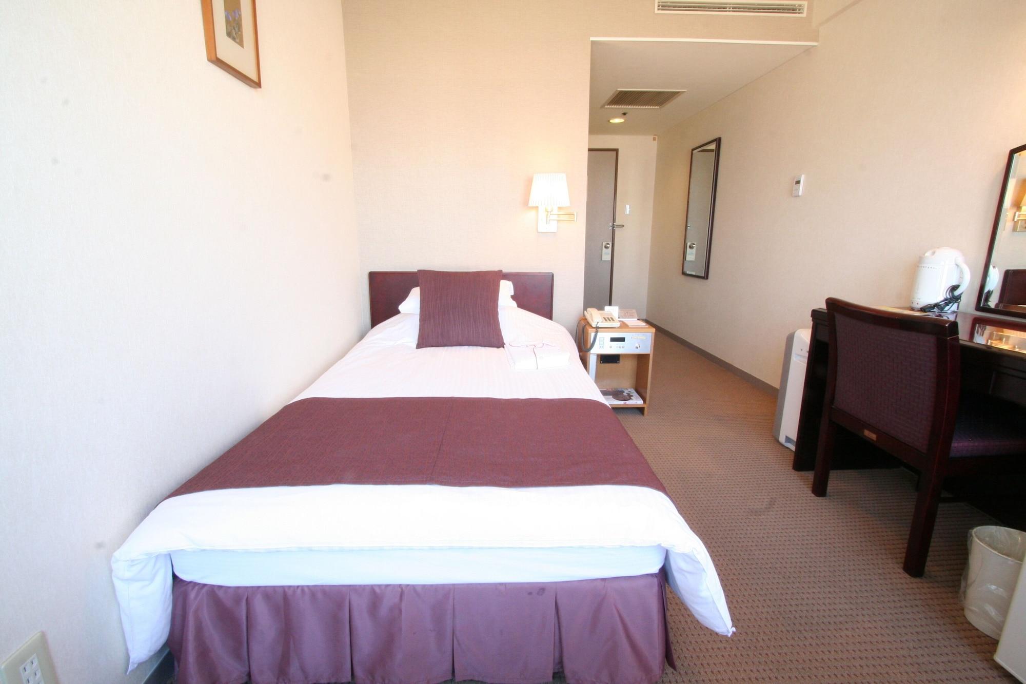 Okayama Plaza Hotel Exterior foto