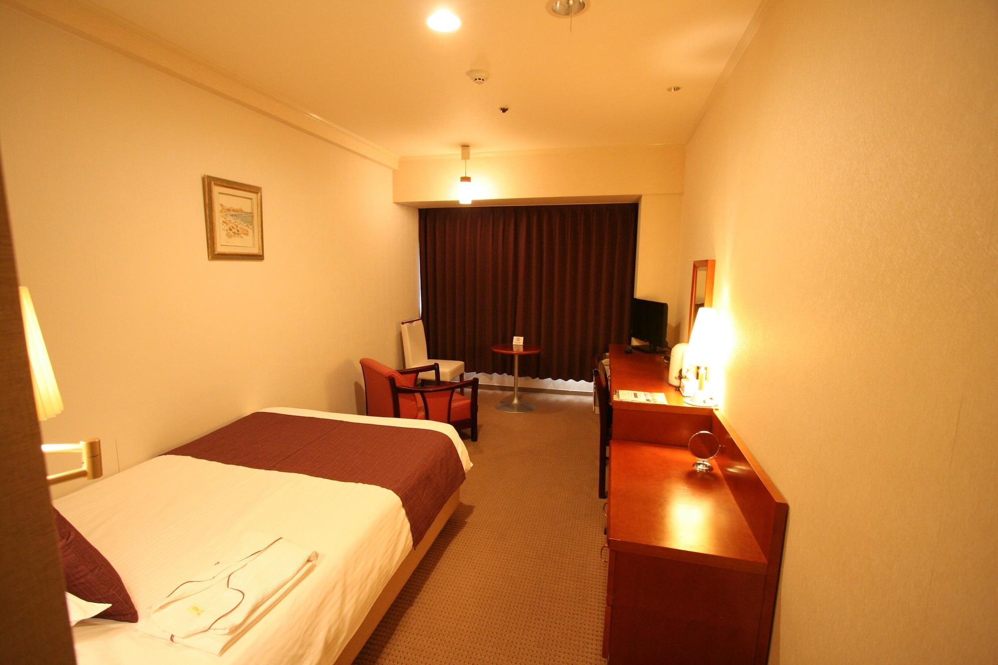 Okayama Plaza Hotel Exterior foto